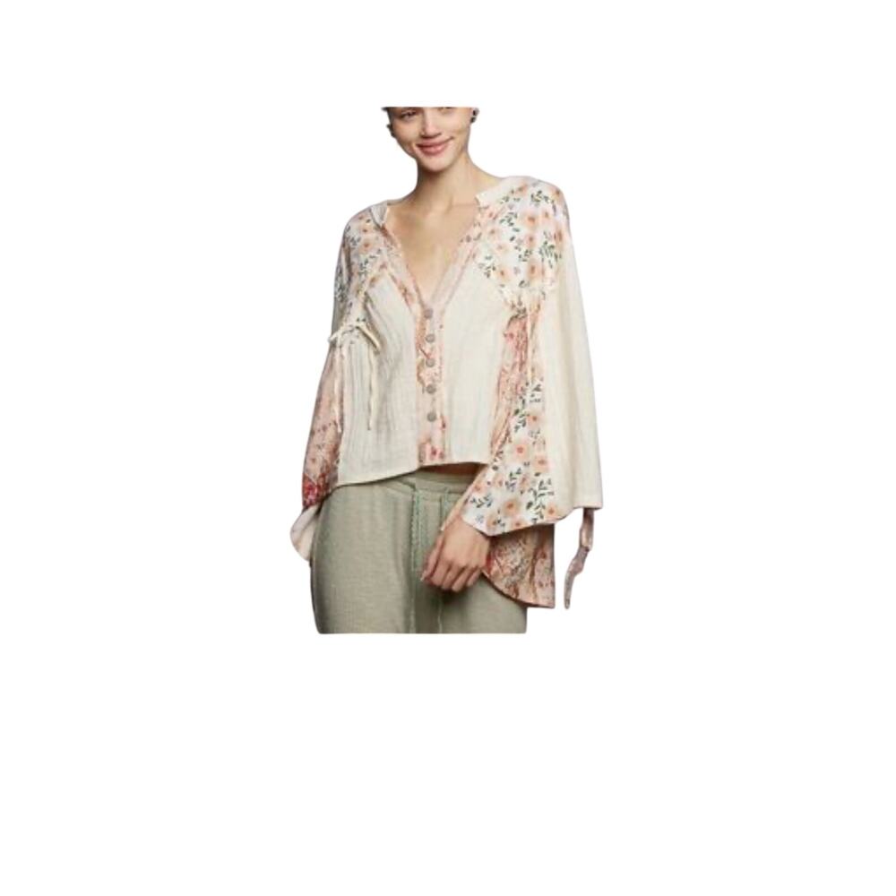 POL Women's Natural Floral Pieced Blouse NWOT Size Medium